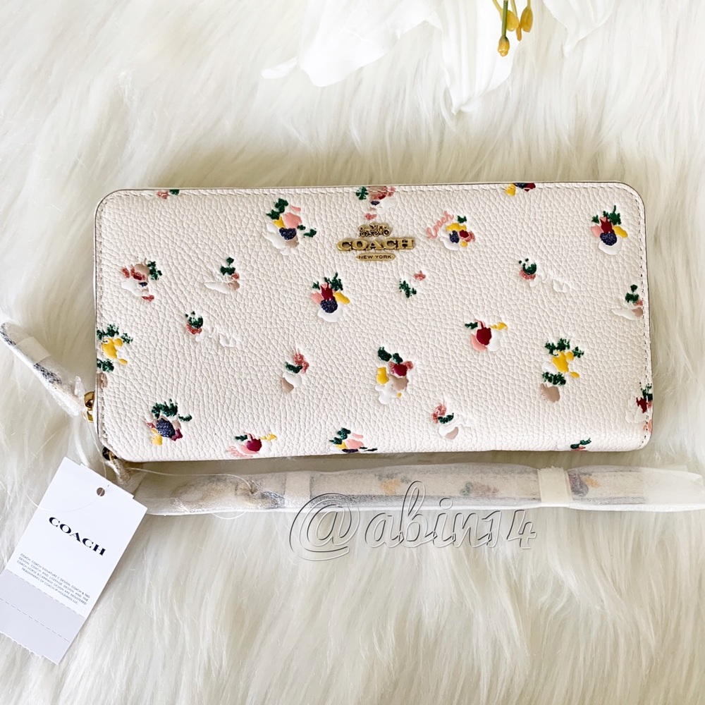 NWT Coach Leather Zip Around Continental Wallet Wristlet with Floral Print - Picture 4 of 6